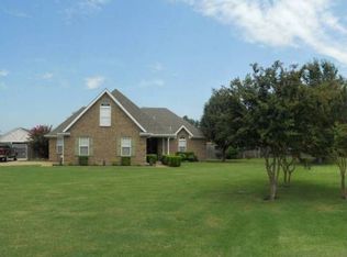 307 Foxfield Cv, Marion, AR 72364