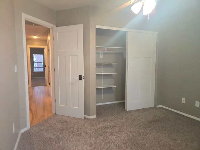 2363 S Rocking Horse Ln — Photo 16