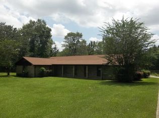 20 Kelley Rd, Laurel, MS 39443