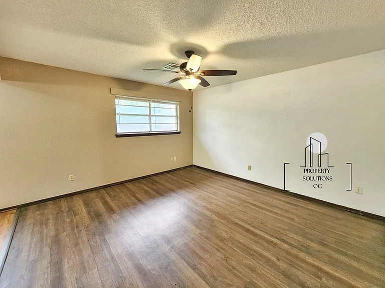 1502 Briar Meadow Rd — Photo 8