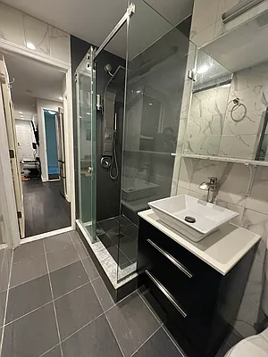 Rented by One Stop MultiService | media 3