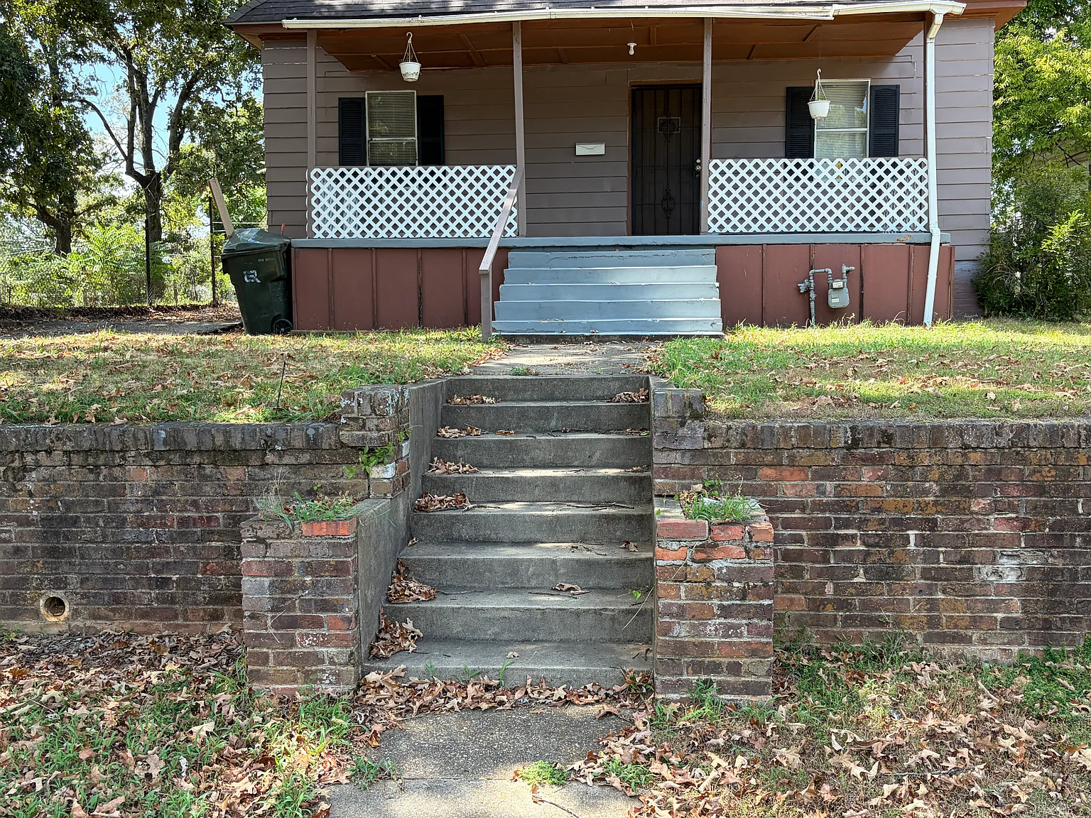 3 bed, 1.5 bath, 1320 sqft, $900 — Photo 4