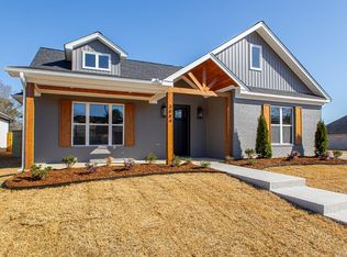 3884 Spencer Crossing Dr, Benton, AR 72019