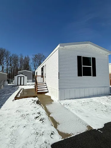 135 E Arlington Dr Photo 1