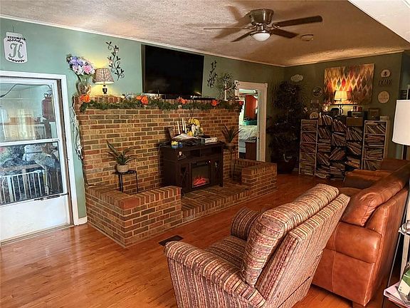 3rd image of 179 Promiseland Dr NE