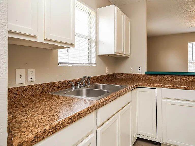 6619 Wayne Johnson Ave — Photo 8