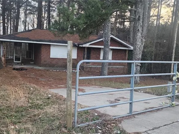 1882 Godby Rd, Atlanta, GA 30349