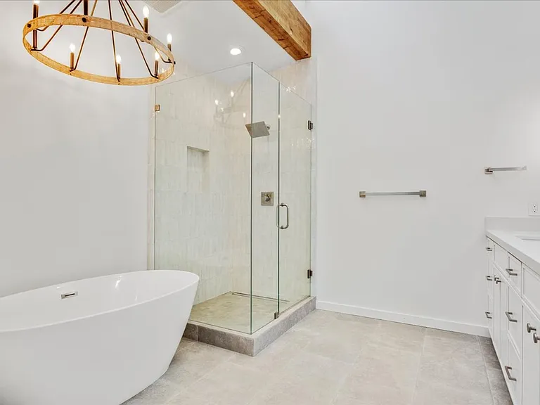 9503 Alder Ct — Photo 6