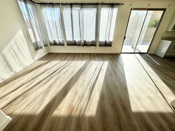 3rd image of 1837 Shining Elm Ct