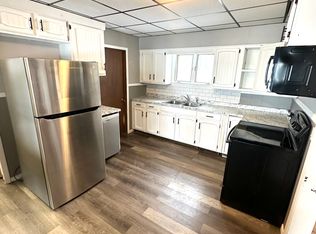 11 5th St #1, Old Town, ME 04468