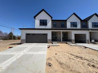 4414 Trillium Ct, Kentwood, MI