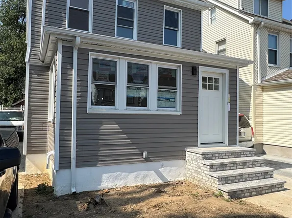 19445 Murdock Avenue, Saint Albans, NY 11412