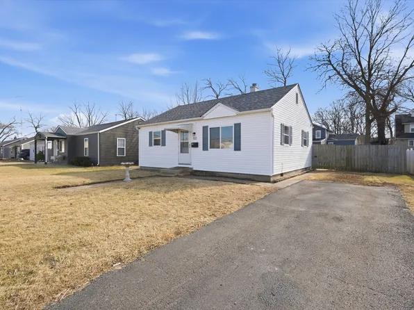 722 W Park Ave, Aurora, IL 60506