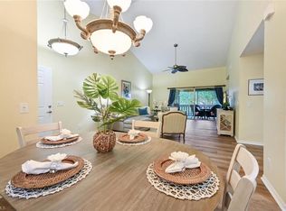 666 Wiggins Bay Dr #B-24, Naples, FL 34110