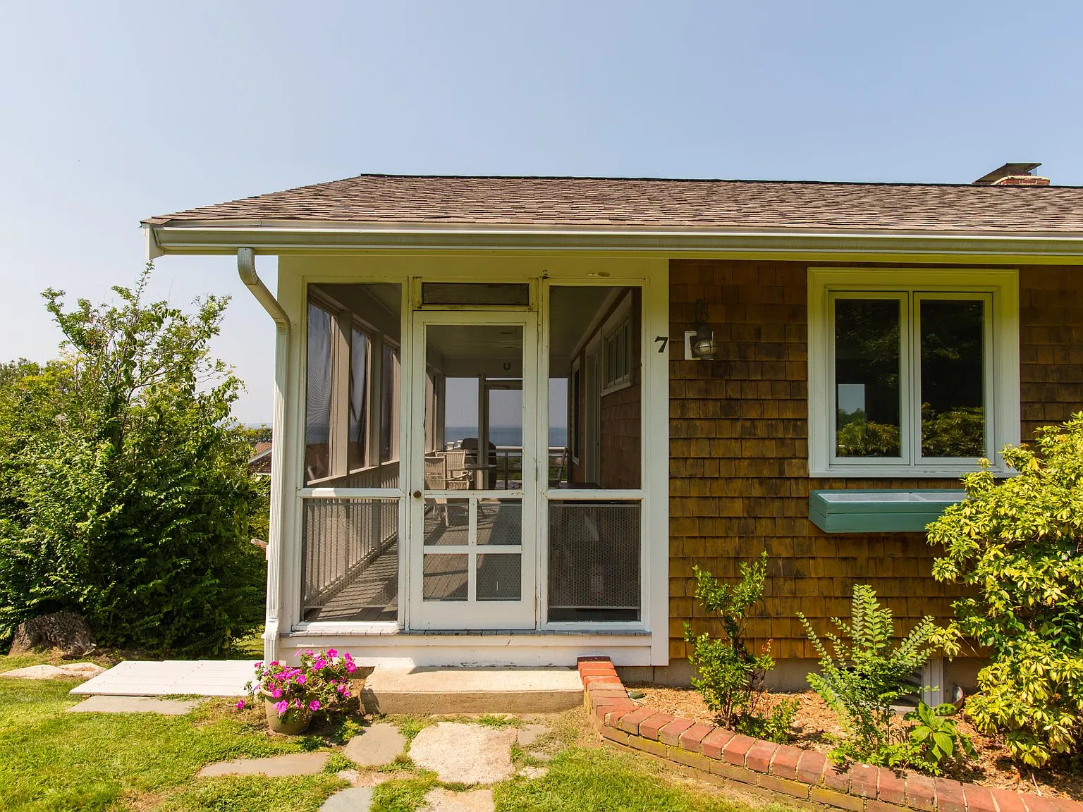 7 Cardinal Ln — Photo 4