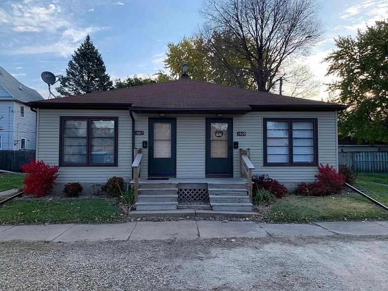 1607-1609 Randolph St — Photo 1