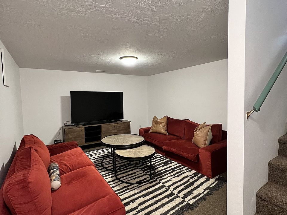 1st image of 430 N 470th St W #21