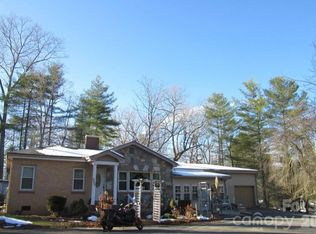 2409 Kanuga Rd, Hendersonville, NC 28739