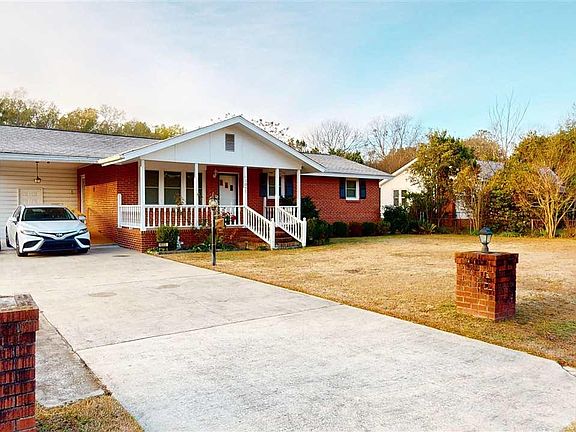 2nd image of 1033 Nandina St