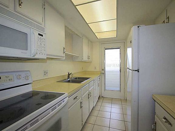 5th image of 1500 Park Beach Cir APT 3G