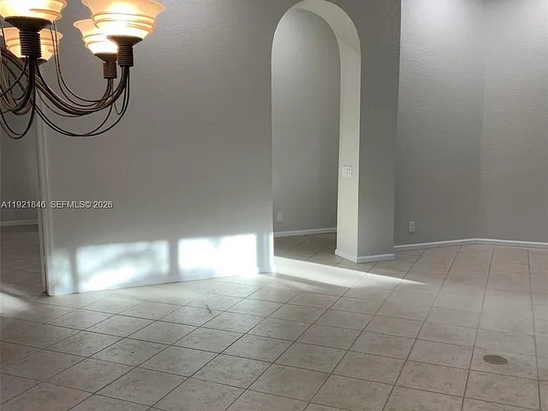 2518 Bay Pointe Ct — Photo 48
