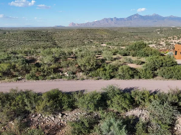 68 Calle Dinamarca #29, Rio Rico, AZ 85648