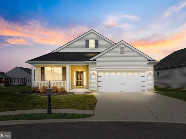 52 June Ann Dr, Clayton, NJ 08312