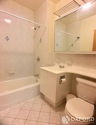 Rented by Oxford Property Group | media 8