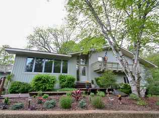 7320 Fish Hatchery Rd, Burlington, WI 53105