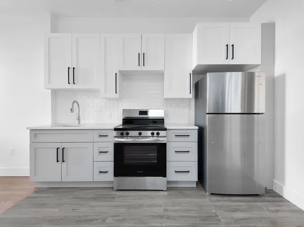 1074 Nostrand Avenue image 2 of 7
