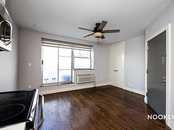 2nd image of 168 Throop Ave #1O