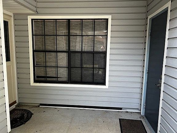 2nd image of 3304 Bridgeford Dr