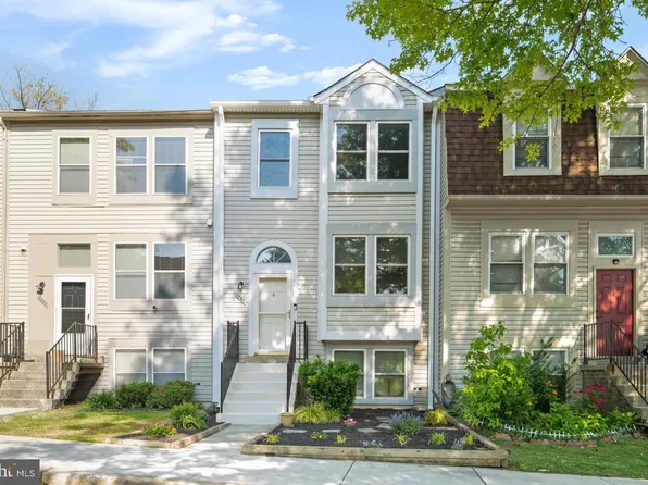 18867 McFarlin Dr, Germantown, MD 20874