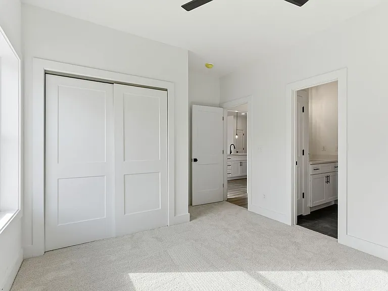 1029 Scenic View Ct — Photo 22