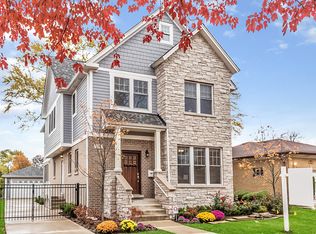 229 N Broadway Ave, Park Ridge, IL 60068