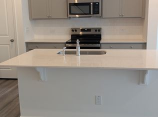 986 Pilot St, Graham, NC 27253