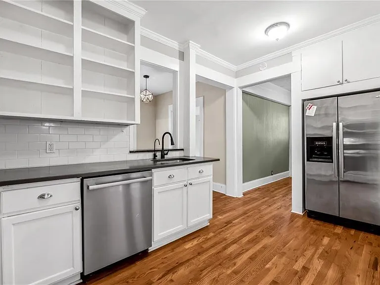 976 Hall Pl NW — Photo 14