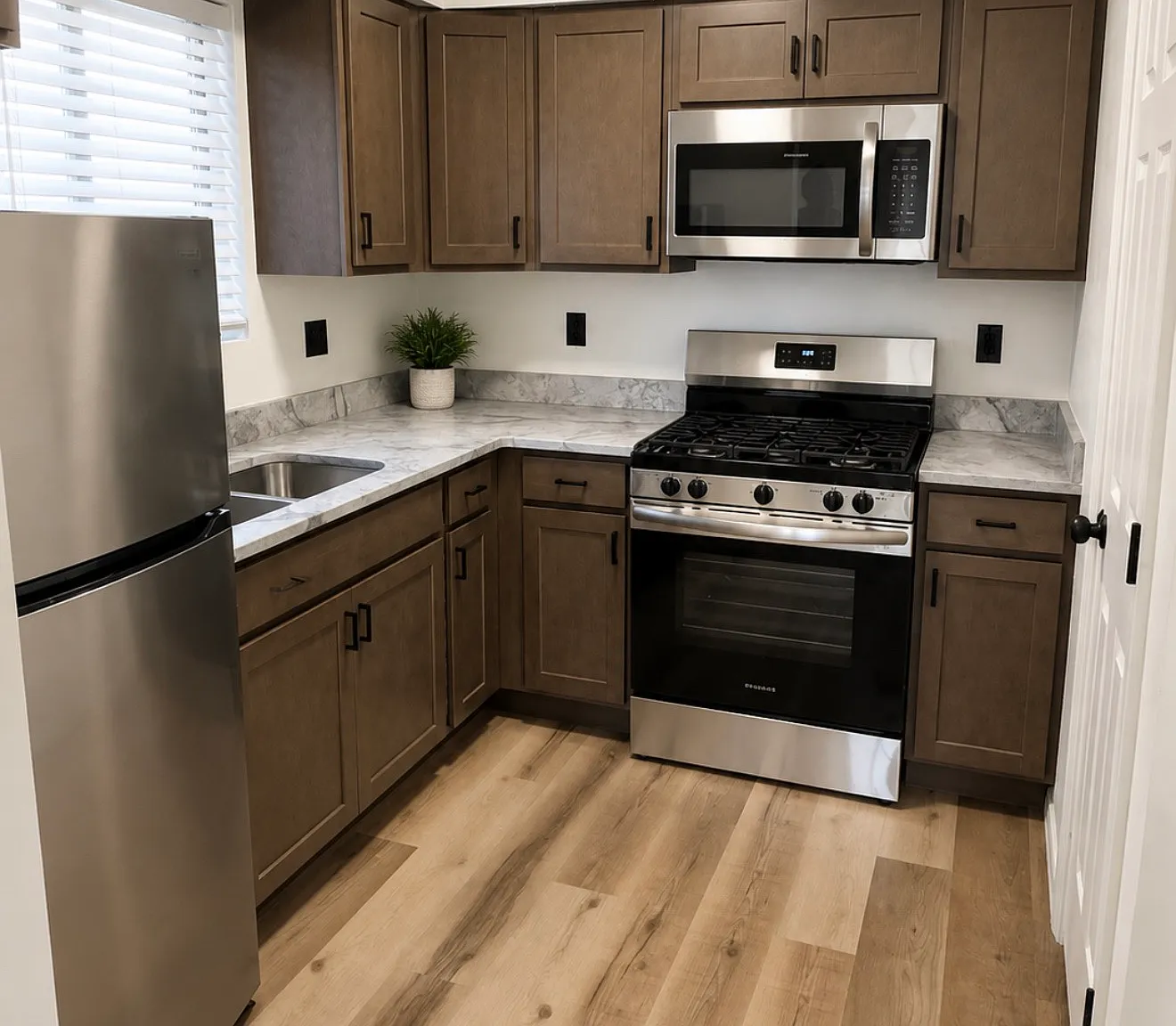 1 bed, 700 sqft, $1,275 — Photo 2