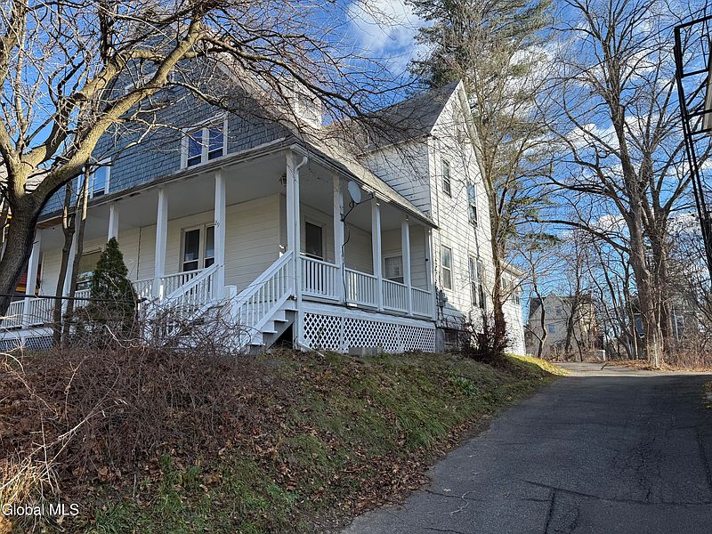 2nd image of 29 S Pine Avenue