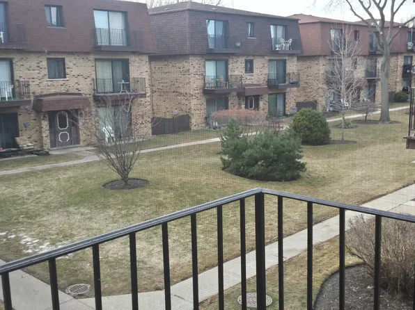 9703 Bianco Ter Unit U-76, Des Plaines, IL 60016