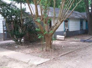 1005 N 3rd St, Longview, TX 75601