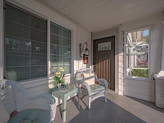 4th image of 3018 Stone Park Blvd