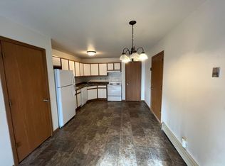 2460 Willow Dr, Plover, WI 54467