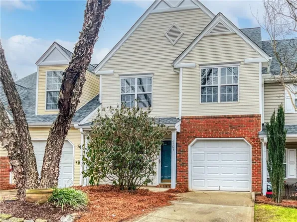 6703 Daniel Pierce Dr, Greensboro, NC 27410