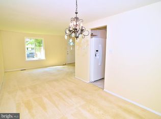 9309 Linhurst Dr, Clinton, MD 20735