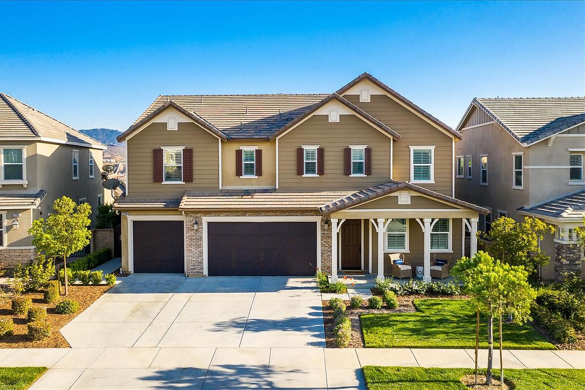 22384 Driftwood Ct, Santa Clarita, CA 91350 | Zillow