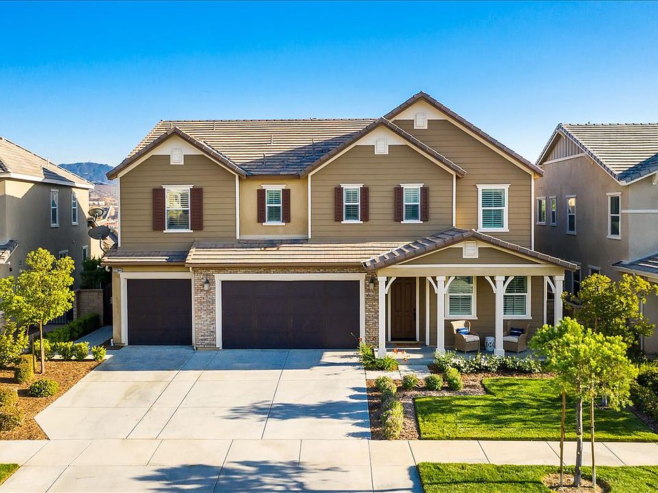 22384 Driftwood Ct
