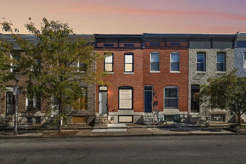 2 bed, 2.5 bath, 1771 sqft, $2,500 — Photo 2