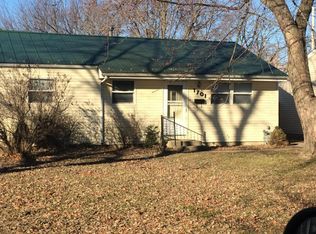 1701 N Schrader Ave, Springfield, IL 62702