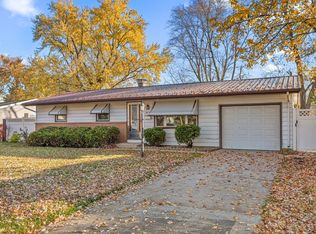 18945 Greenbay Ave, Lansing, IL 60438